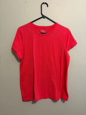 Time and Tru Neon Pink Short Sleeve Crewneck Tee